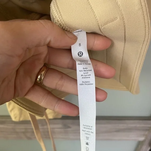 Lululemon high rise full length jogger - Picture 4 of 5